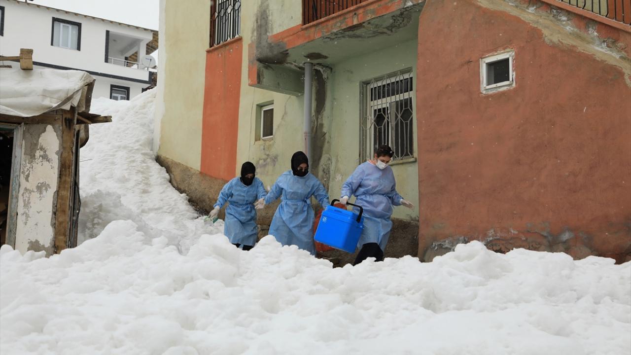 "Aşı oranlarını yükseltiyor, emeklerimizin boşa gitmediğini görüyoruz"