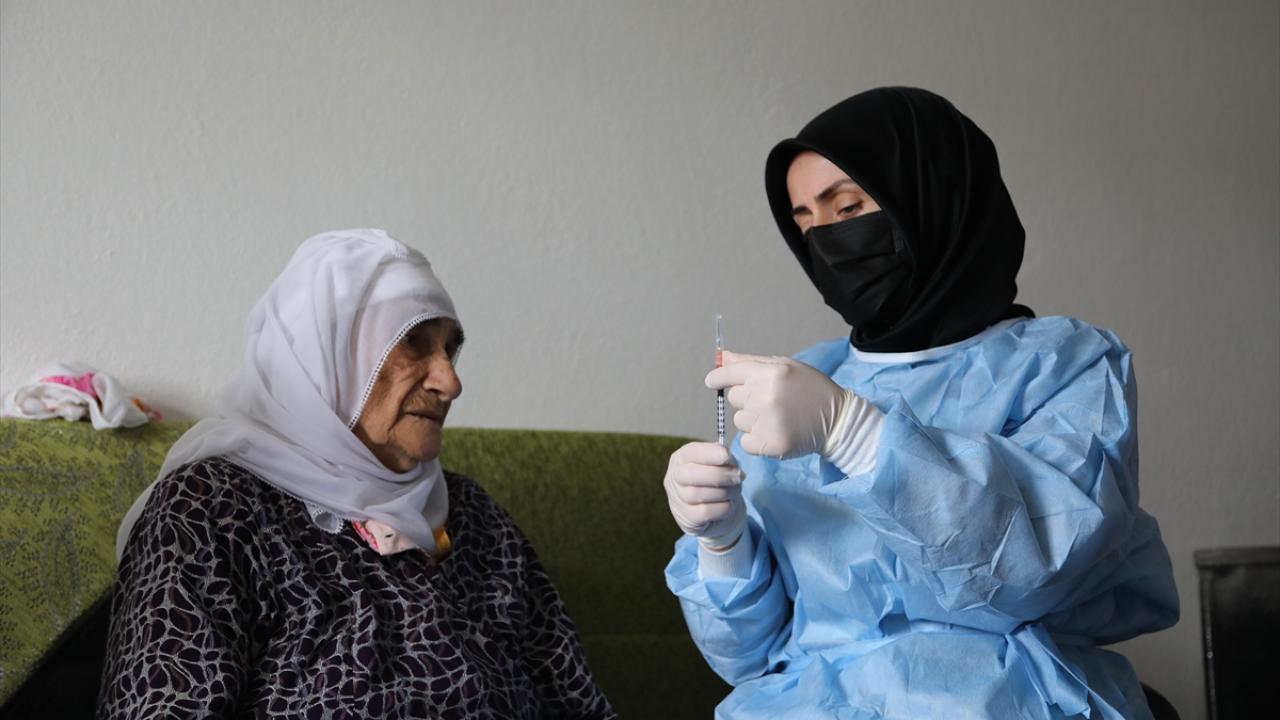 "Allah onları kazalardan, belalardan korusun"