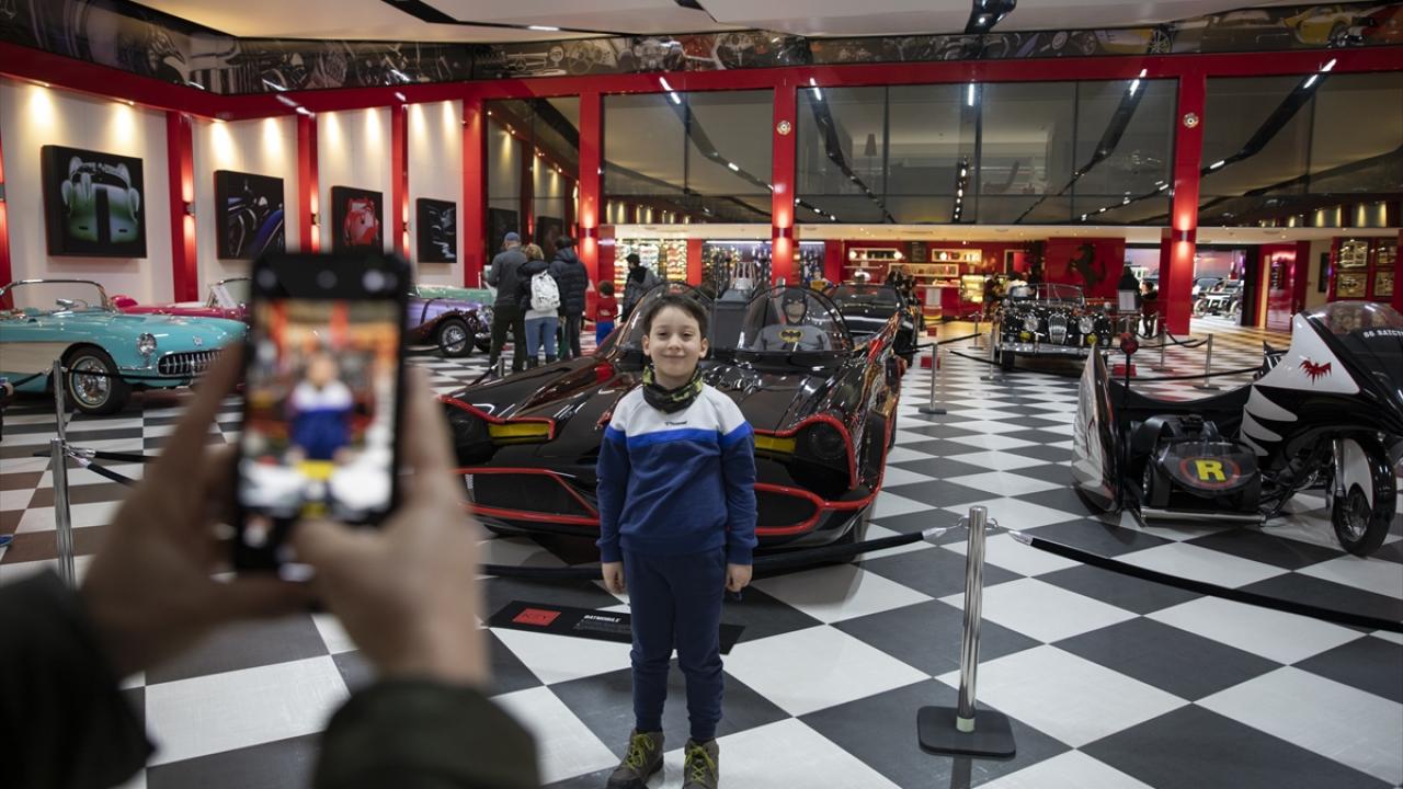 "Nadir otomobiller görübilirsiniz"