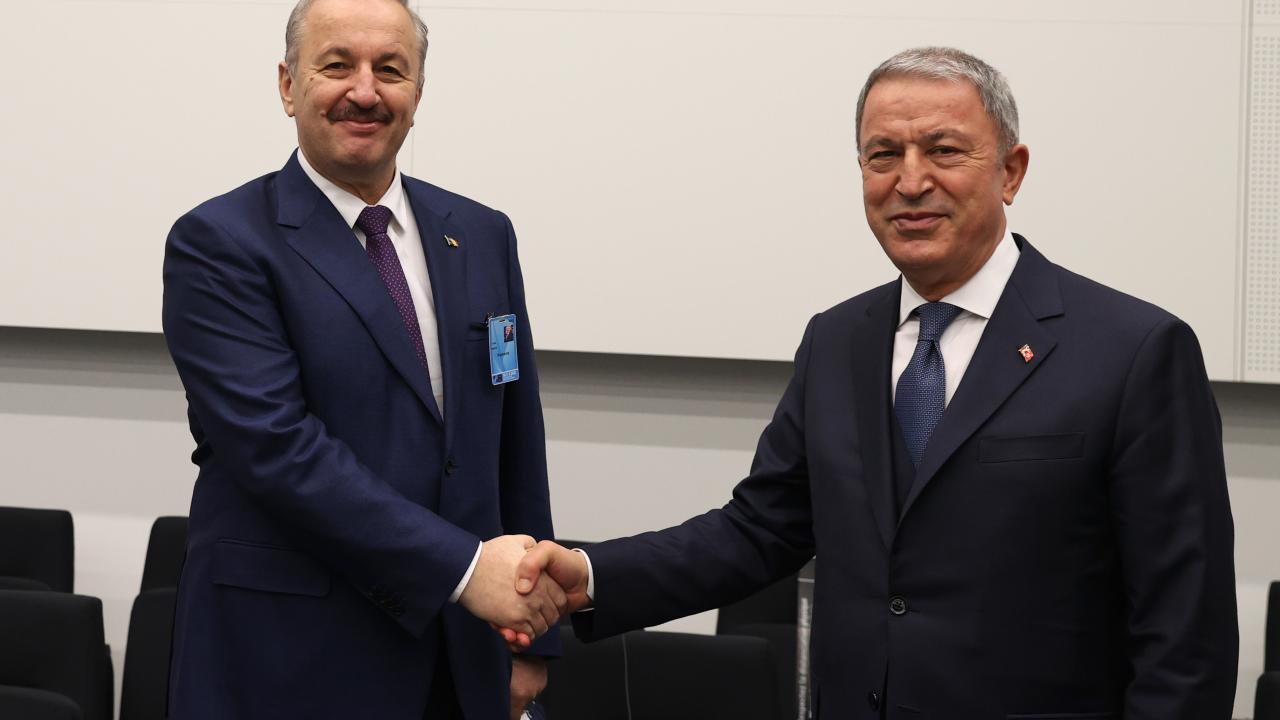 Romanya Savunma Bakanı Dincu 