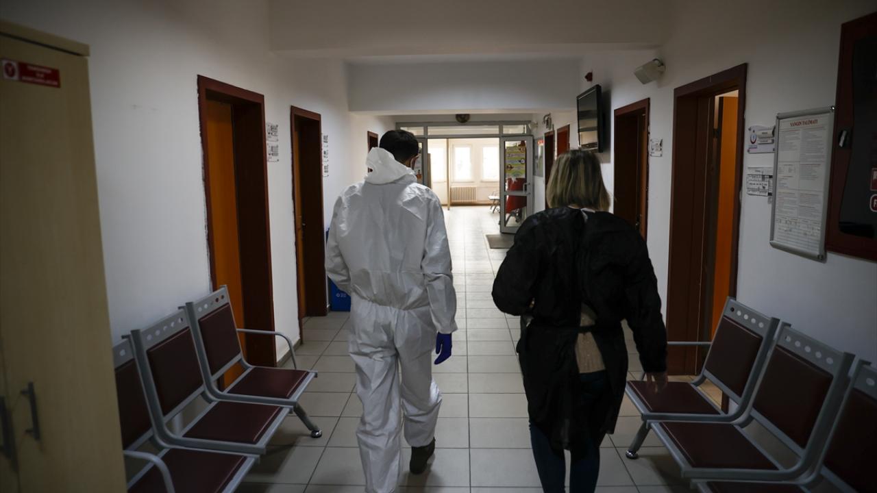 Filyasyon ekipleri, 'molnupiravir' ilacı için sahada