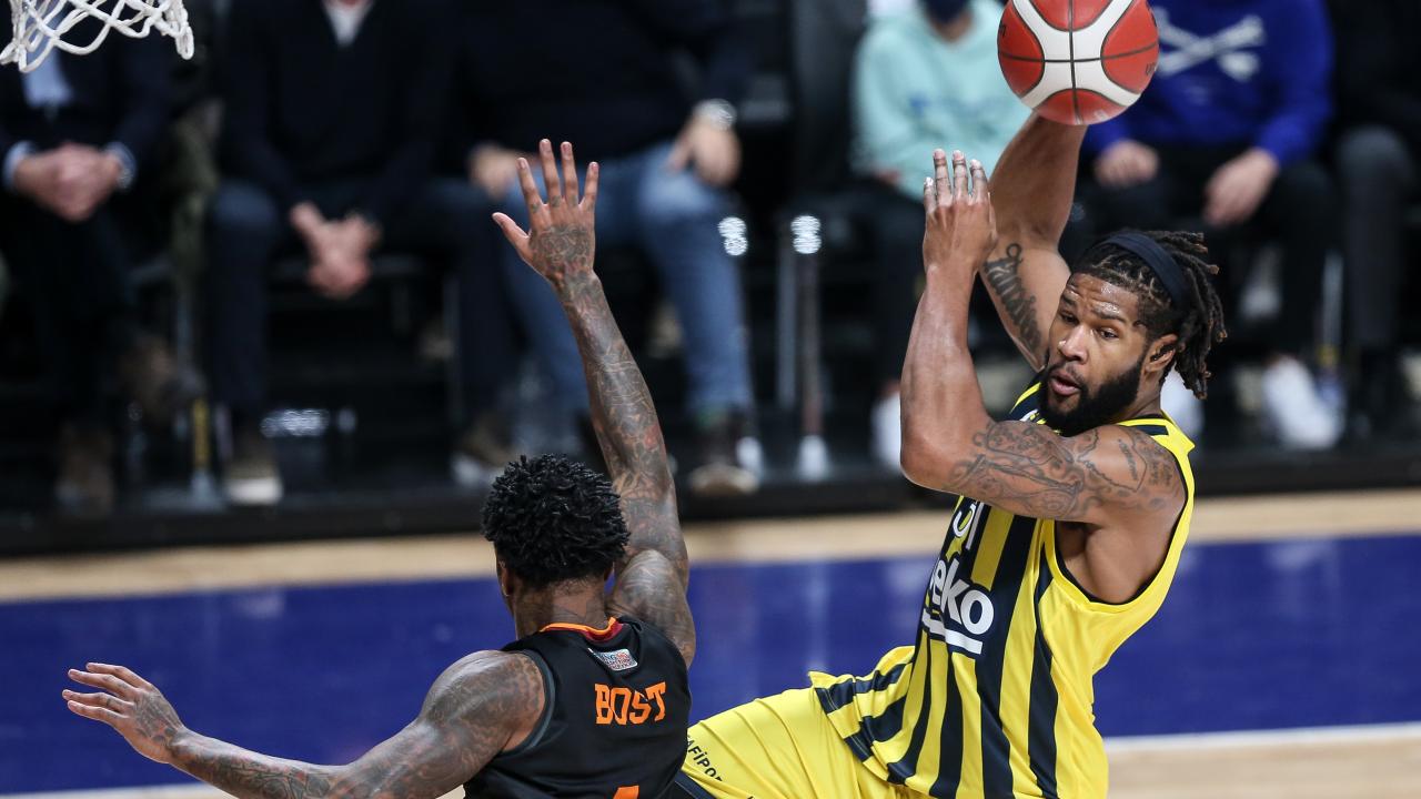 Tribünler boşaltıldı