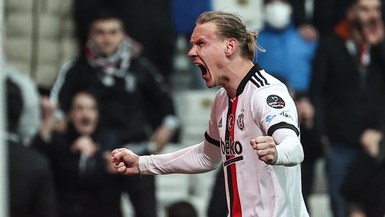 Yenilmezlik serisi 7 maça çıktı