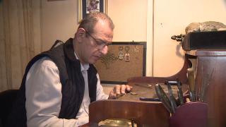 Disleksi olduğunu 53 yıl sonra öğrendi