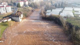 Bartın'da sağanak ve eriyen kar taşkına sebep oldu