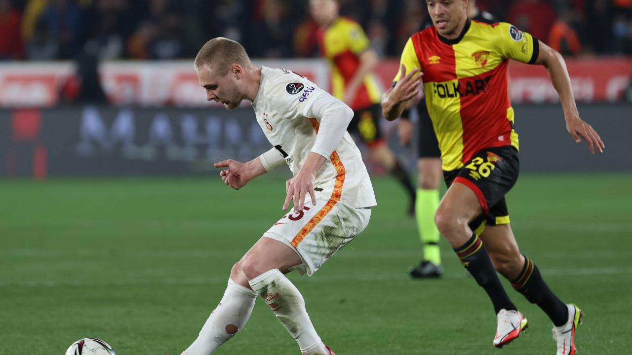 Galatasaray`dan bu sezonun en erken golü