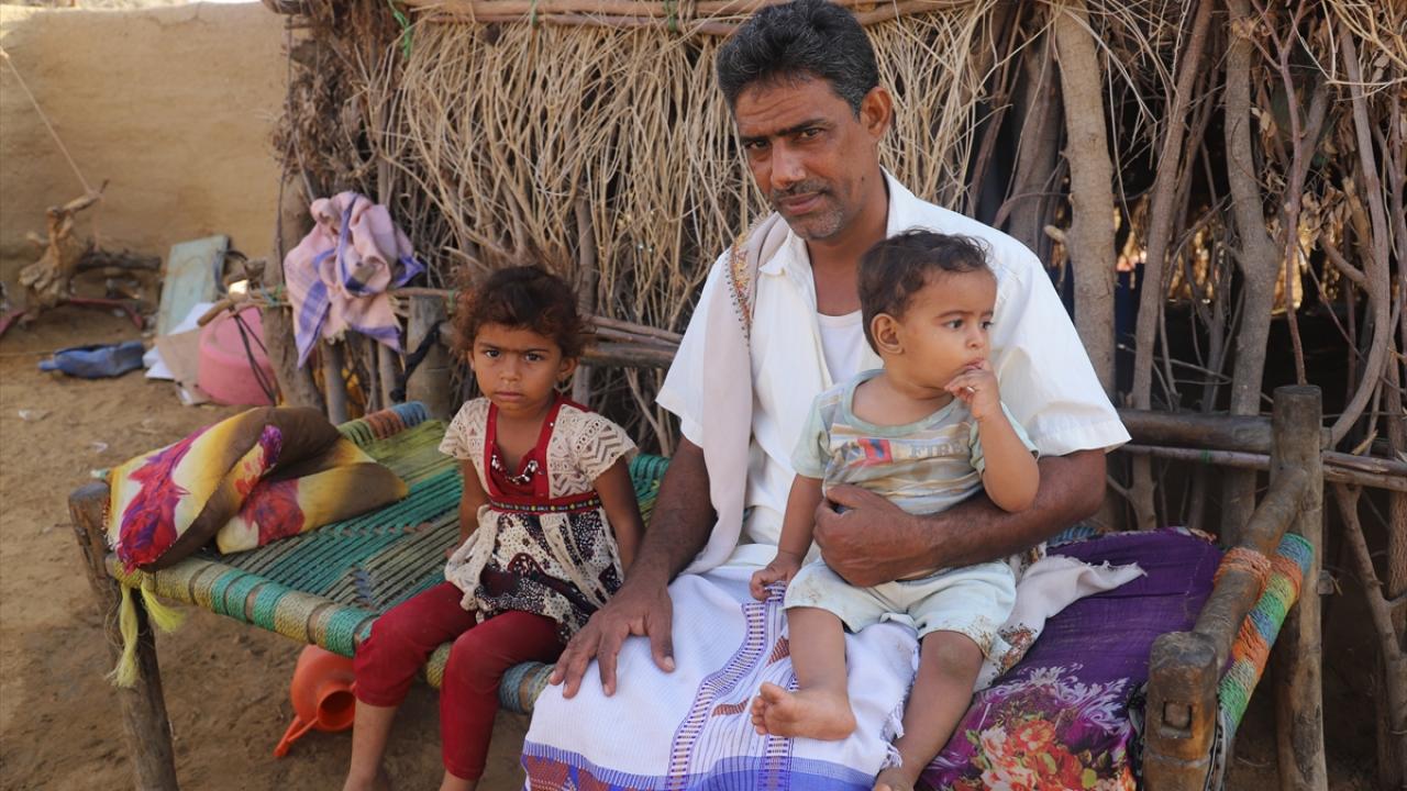 "Her şeyi bırakıp çocuklarımla belirsizliğe göç ettim"