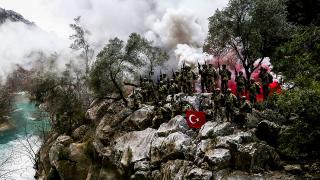 'Dağların aslanları' dosta güven, düşmana korku veriyor