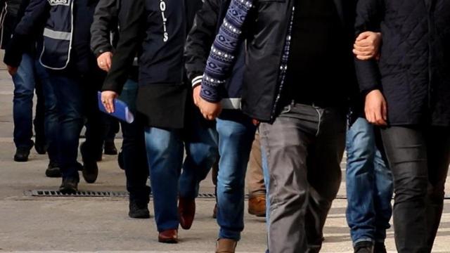 Yunanistana kaçarken yakalanan 14 terör şüphelisi tutuklandı