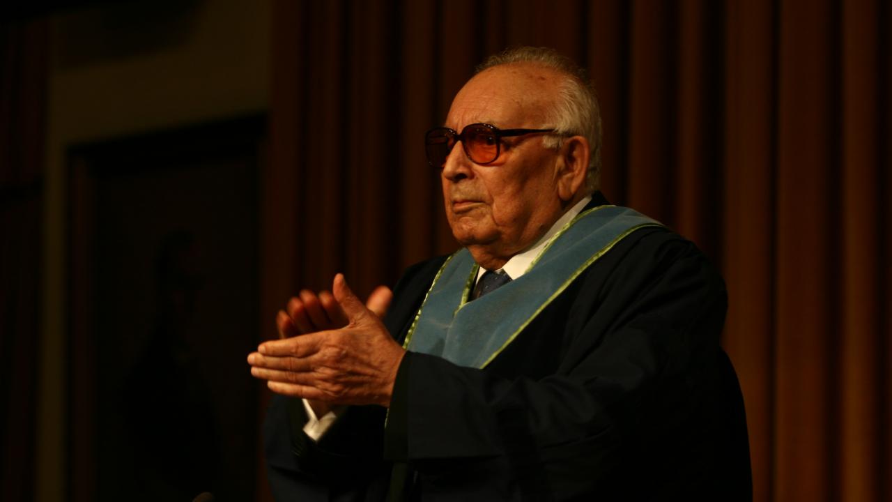 Bazı roman ve eserleri: