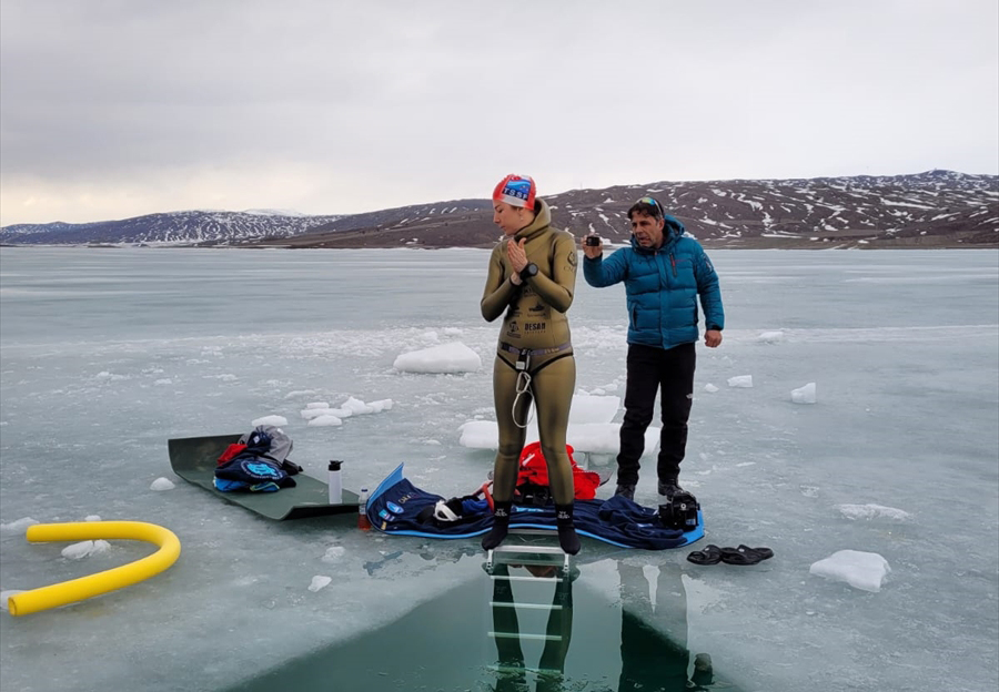 "Önümüzdeki günlerde resmi olarak gerçekleştireceğim"