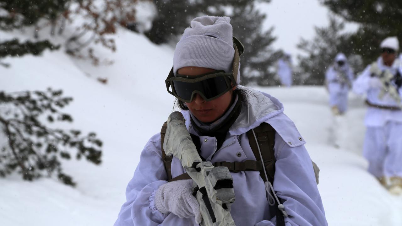 “Tarihten bu yana Türk kadını vatanına ve milletine en iyi şekilde hizmet etmiştir”