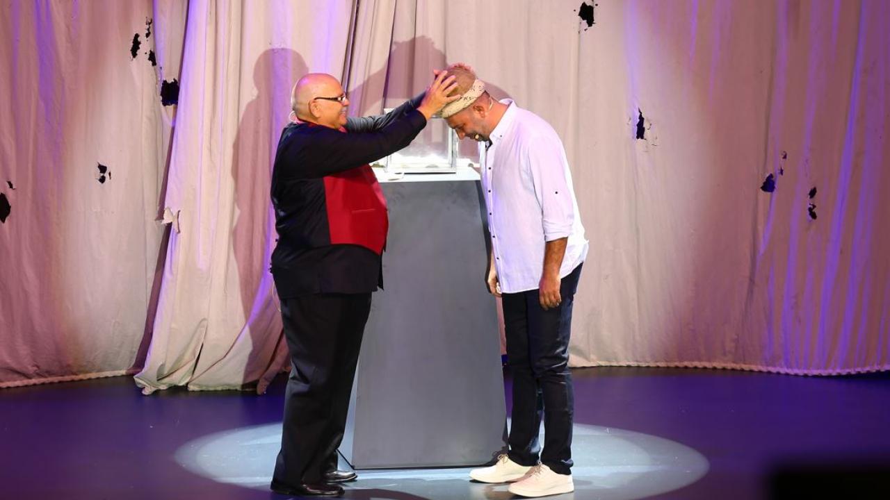 Kavuğu 2020`de Şevket Çoruh`a teslim etti