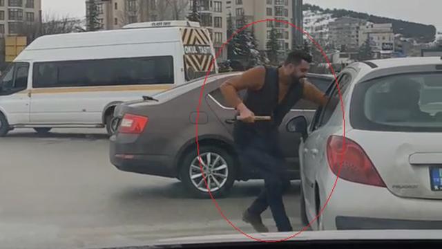 Trafikteki çekiçli saldırganın 34 yıla kadar hapsi istendi