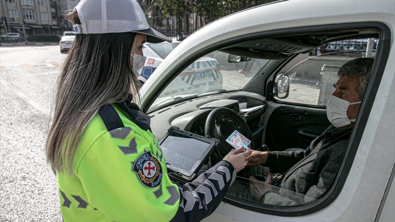 "Hem işte hem evde yoğun mesai harcıyoruz"