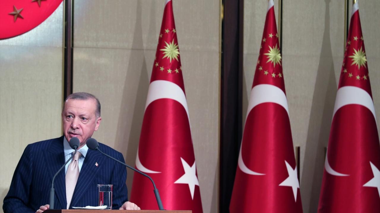 "Devleti provoke etmeye çalışanlara gereken dersi vermek bizim boynumuzun borcu"