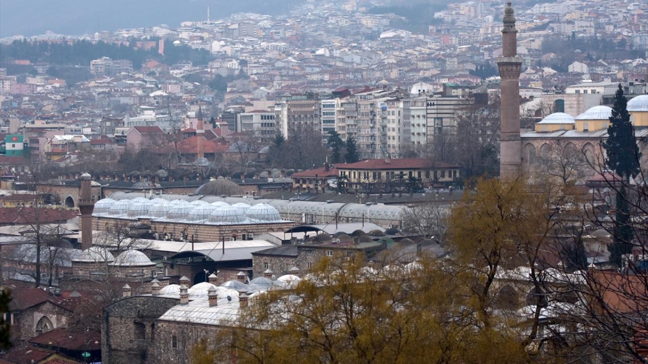 Bursa`yı yeni bir Müslüman Türk şehri haline getirmesi ve vefatı