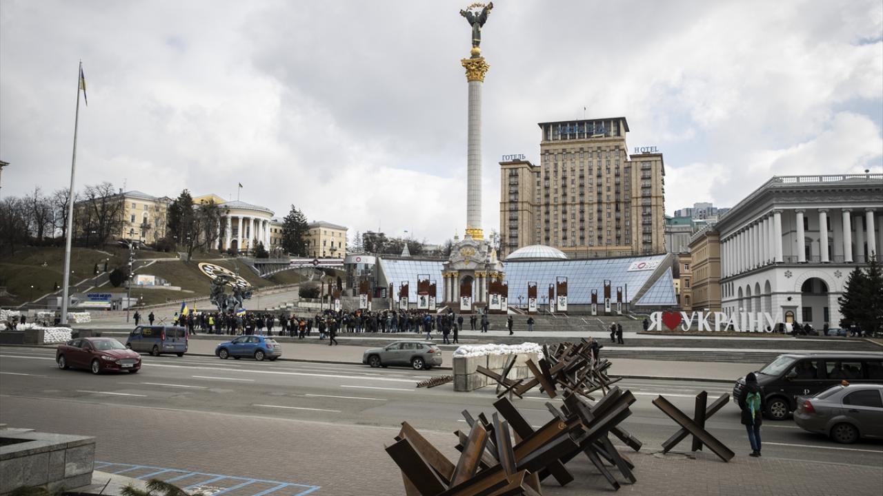 "Rus ordusu Kiev`i ele geçirmeye hazırlanıyor"