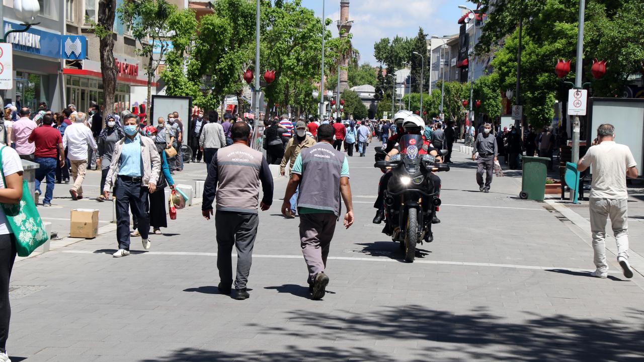 UŞAK: 215,71 (YÜZDE 51)