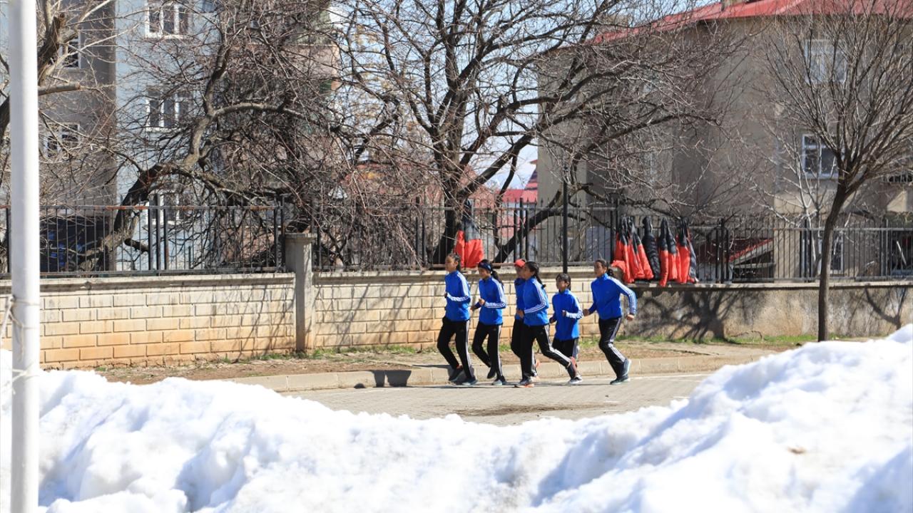 "Hedefimiz ülkemizi dünyada ve olimpiyatlarda temsil edebilmek"