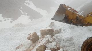 Batman'da heyelan: 17 köye ulaşım sağlanamıyor