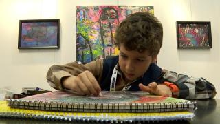 8 yaşındaki Sarp Öksüz ilk sergisini Ankara'da açtı