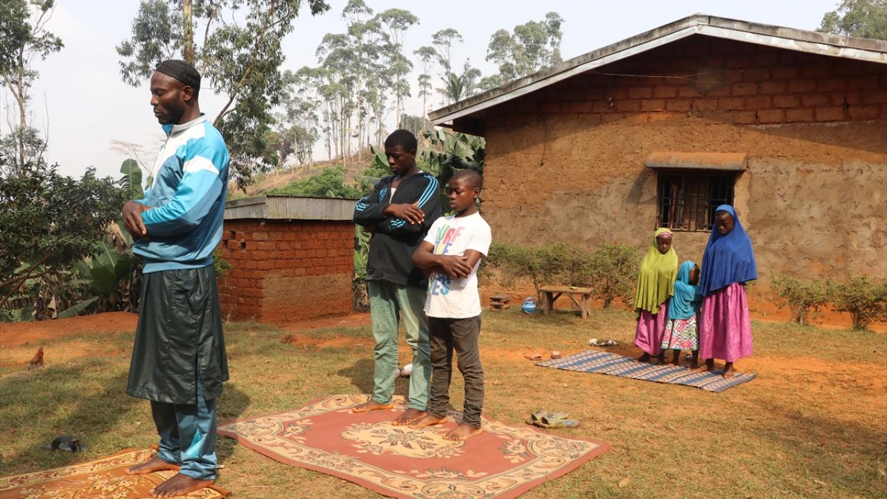 "Rüyamda duyduğum ezan sesinin peşine düştüm"