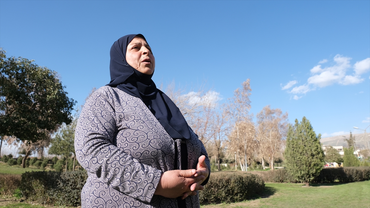 "Anne ne olur ben de seninle geleyim"