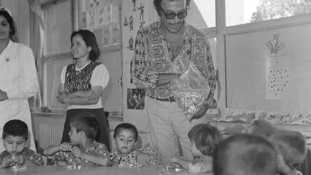 Yeşilçam`a 1946`da "Günahsızlar" filmiyle adım attı