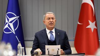 Bakan Akar: Mariupol'deki Türklerin tahliyesi için temaslarımız sürüyor