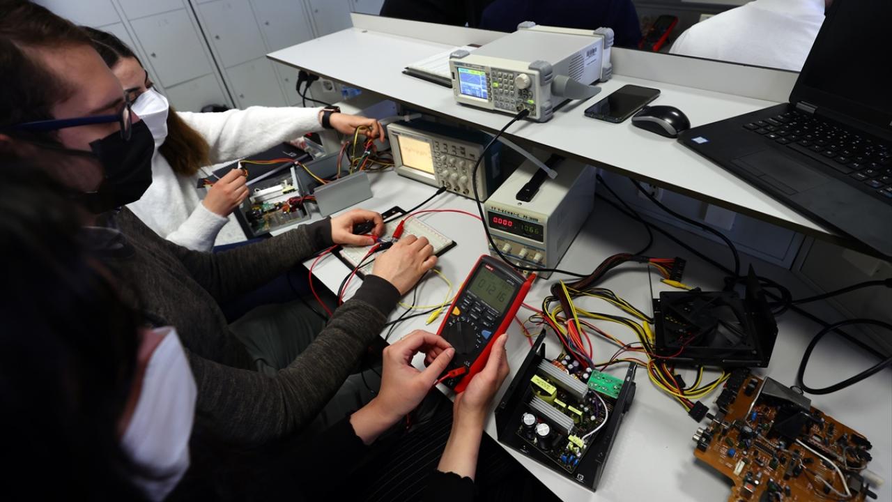 Model uydu yarışması