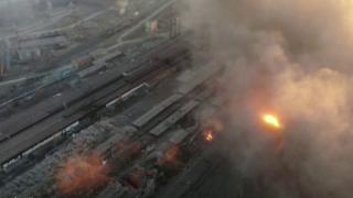 Rus ordusu Mariupol'de fabrikaları bombaladı