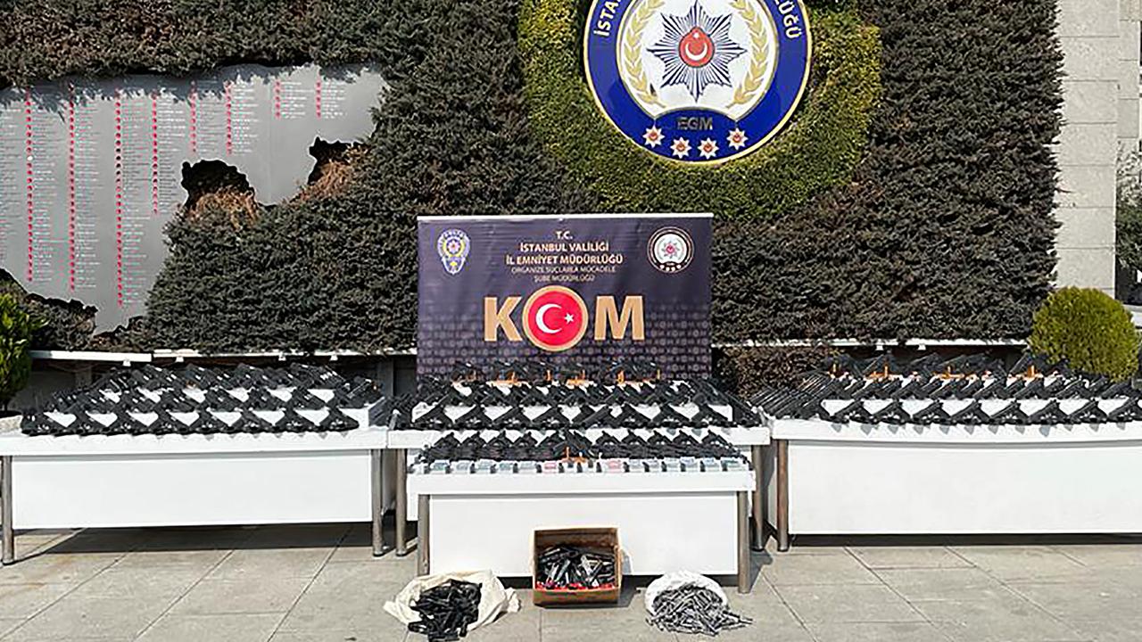 İstanbul'da silah kaçakçılığı yapan örgüte operasyon: 3 tutuklama