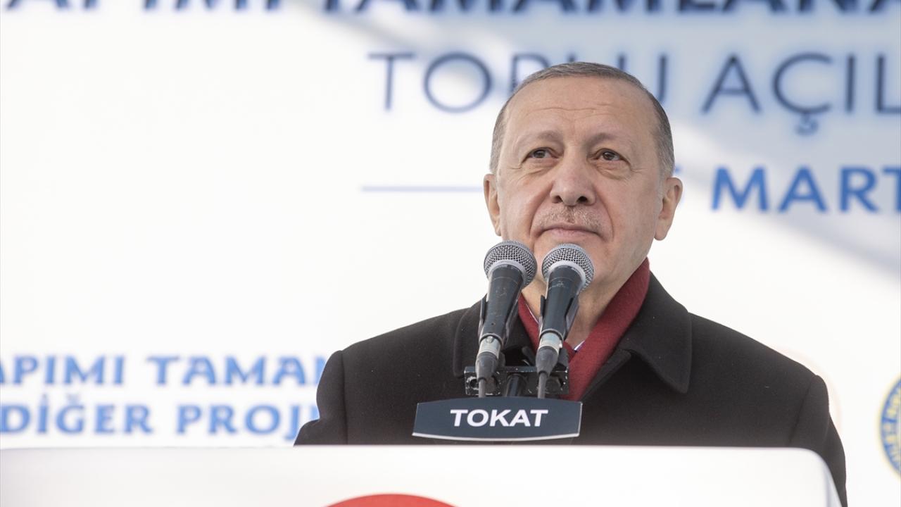 "Tokat`a Erbaa Çamlığı`nda hizmete açtığımız Millet Bahçesi ile birlikte toplam 6 Millet Bahçesi kazandırıyoruz"