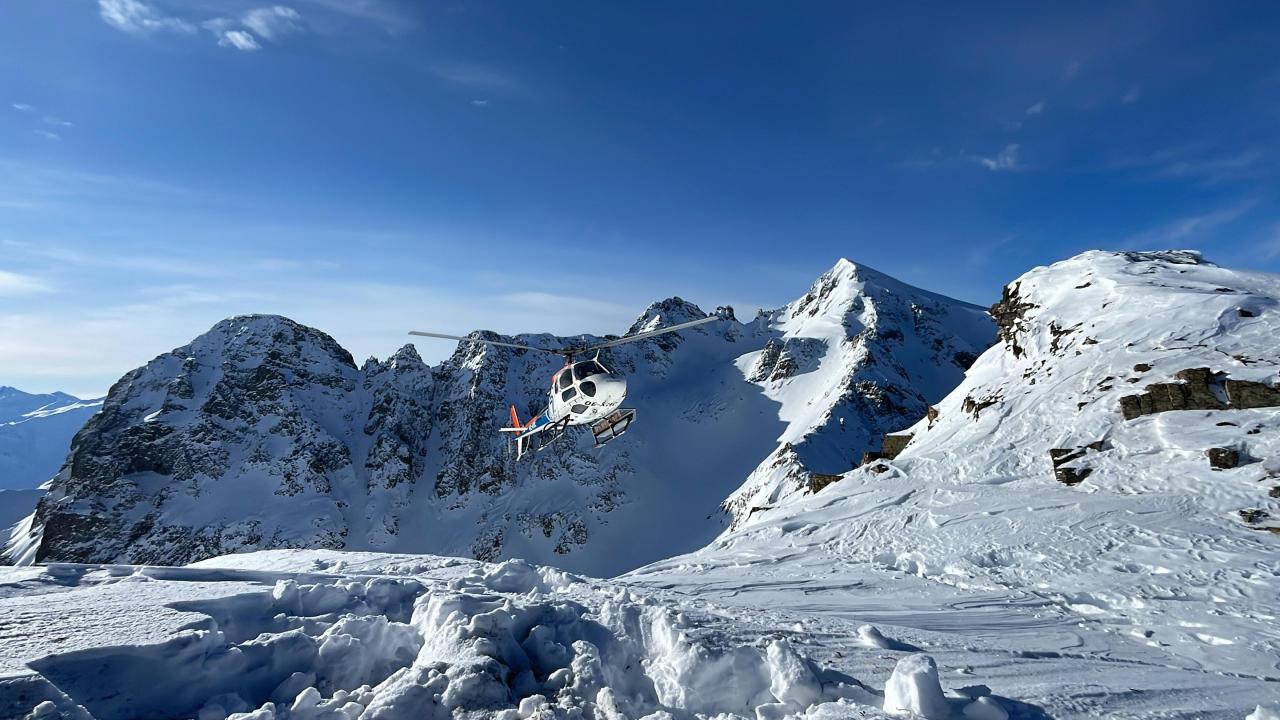 Aloğlu, yaban hayatı desteğini araç ulaşımının olduğu son noktaya kadar kendi imkanları ile sürdürdüklerini anlatarak, şunları kaydetti: