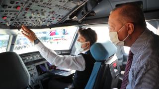 Cumhurbaşkanı Erdoğan Tokat'a kokpitte iniş yaptı