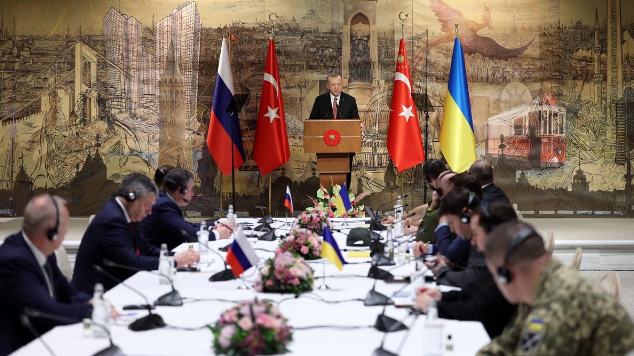 “Dünya İstanbul’a bakıyor”