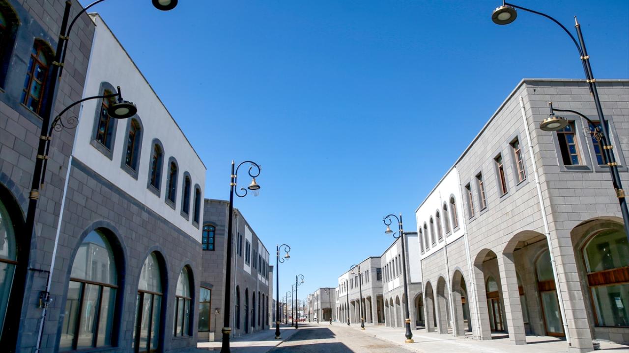 "Hem yaşam hem de turizm adası oluşuyor"