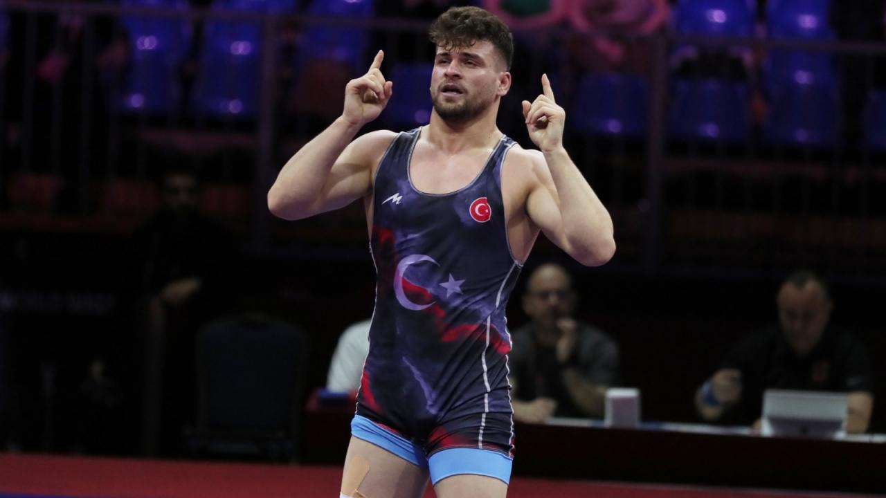 İğneyle maça çıktı Avrupa 3`üncüsü oldu