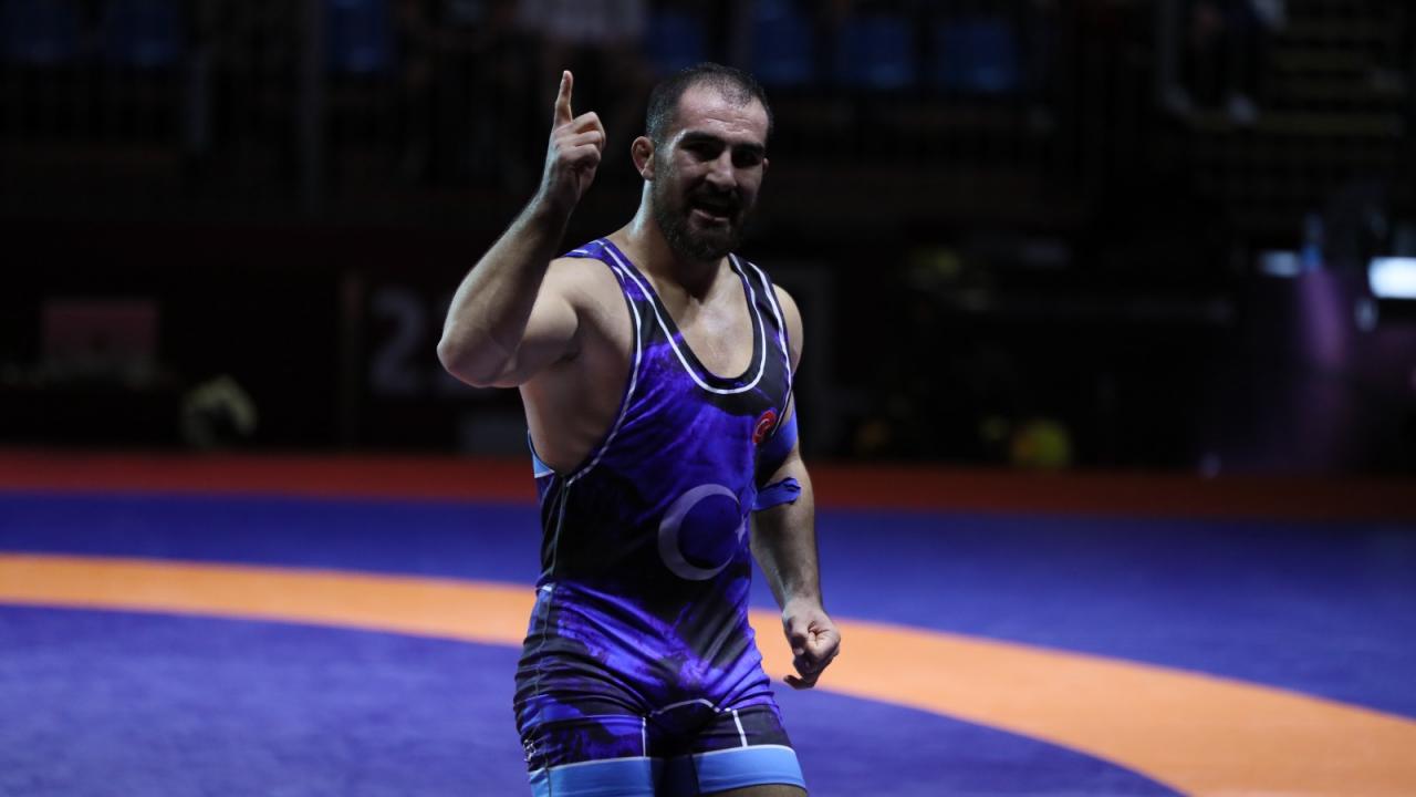 Avrupa`da 100`üncü altın madalya