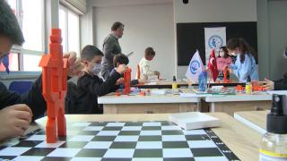 SEY Vakfı'ndan 300 öğrenciye destek