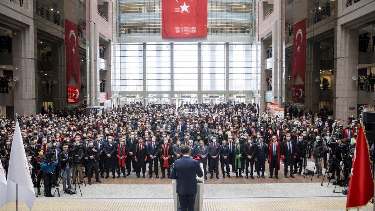 "Neredeyse alfabede terör örgütlerinin isimlerini sayacak harf kalmadı"