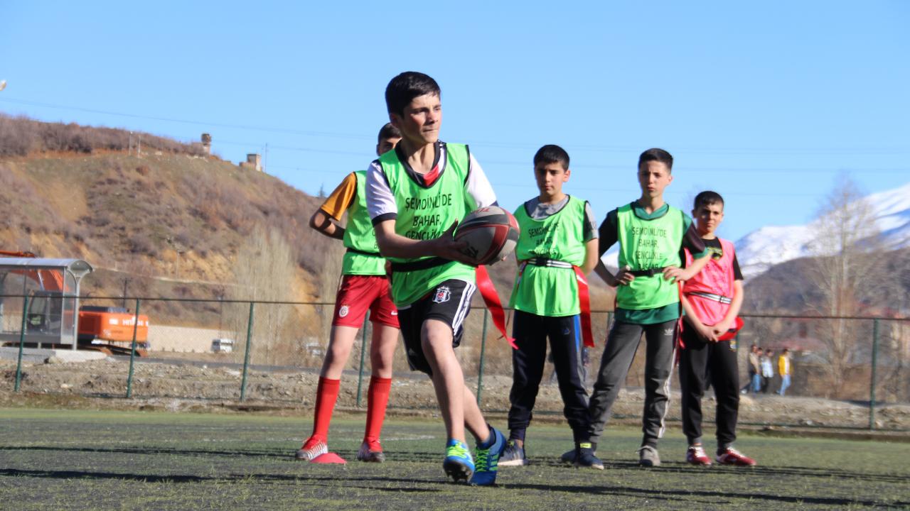 "Antrenmanlarımızı izleyenler şaşırıyorlar"