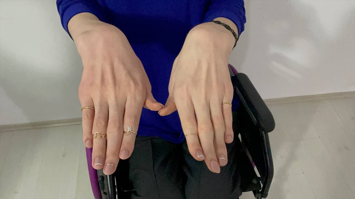 "Bazı etkinliklere sanal olarak katılıyorum"