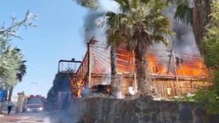 Avcılar'da kafe yangını