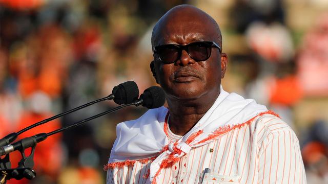 Burkina Fasoda devrik lider Kabore 4 ay sonra serbest kaldı