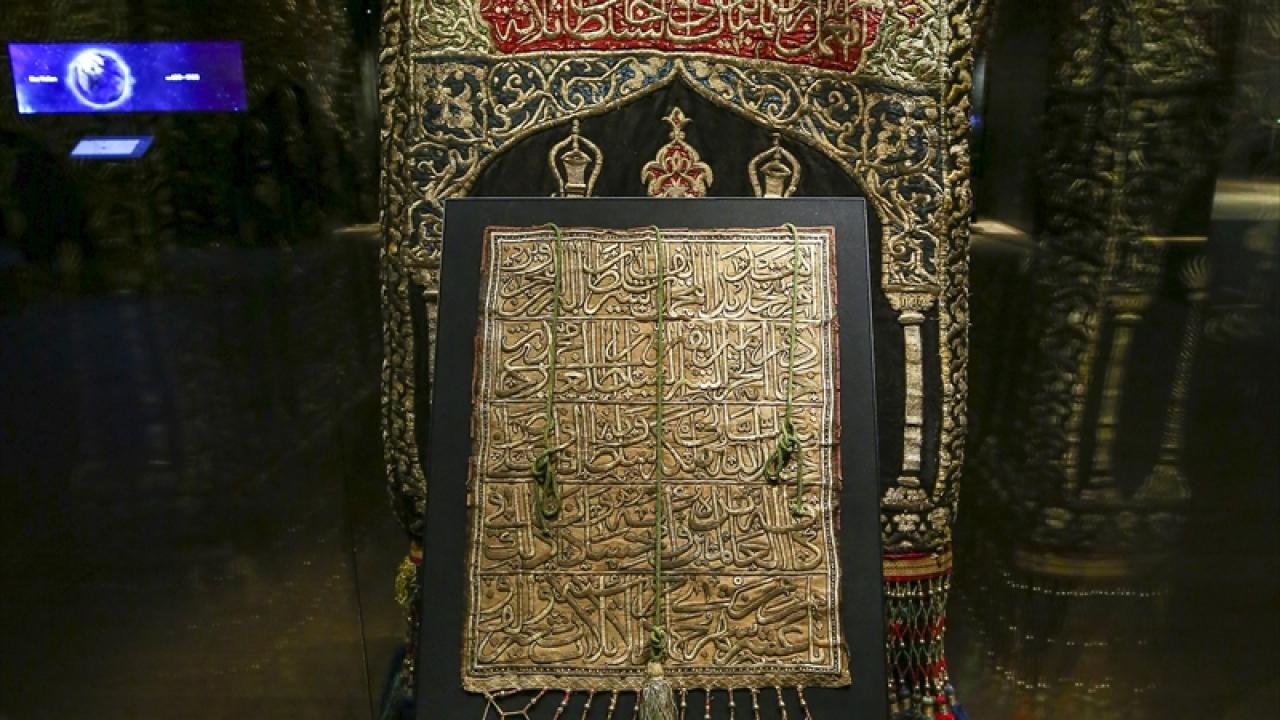 <strong>Bazı eserlere psiko algısal efektler ve sesler gizlendi</strong>