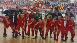 Özel sporcular yarı finale yükseldi