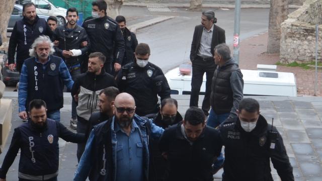 Kütahyada suç örgütü operasyonu: 13 gözaltı