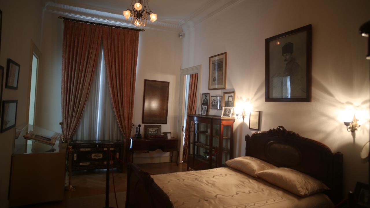 101 numaralı odaya ziyaretçi akını